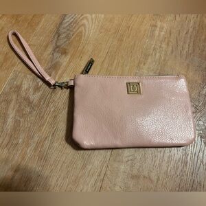 Wristlet phone charger clutch pink blush Liz Claiborne classy *2 for 20*